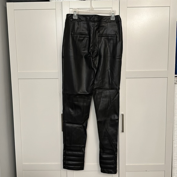 Noa Faux Leather Pant - Picture 2 of 2